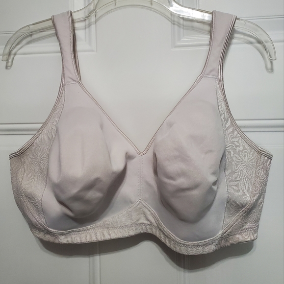 Playtex Bra 18 Hour Seamless Smoothing #4049 size 42D - Picture 2 of 16